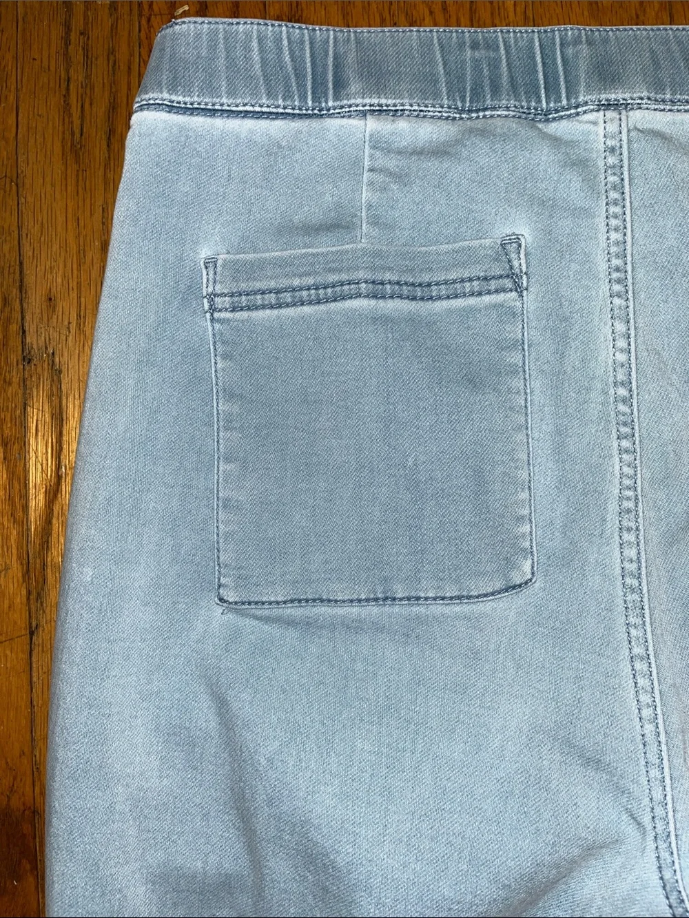 J.Jill Denim Women’s Slim Leg Ankle Pull On Jeans - Comfortable Size Medium